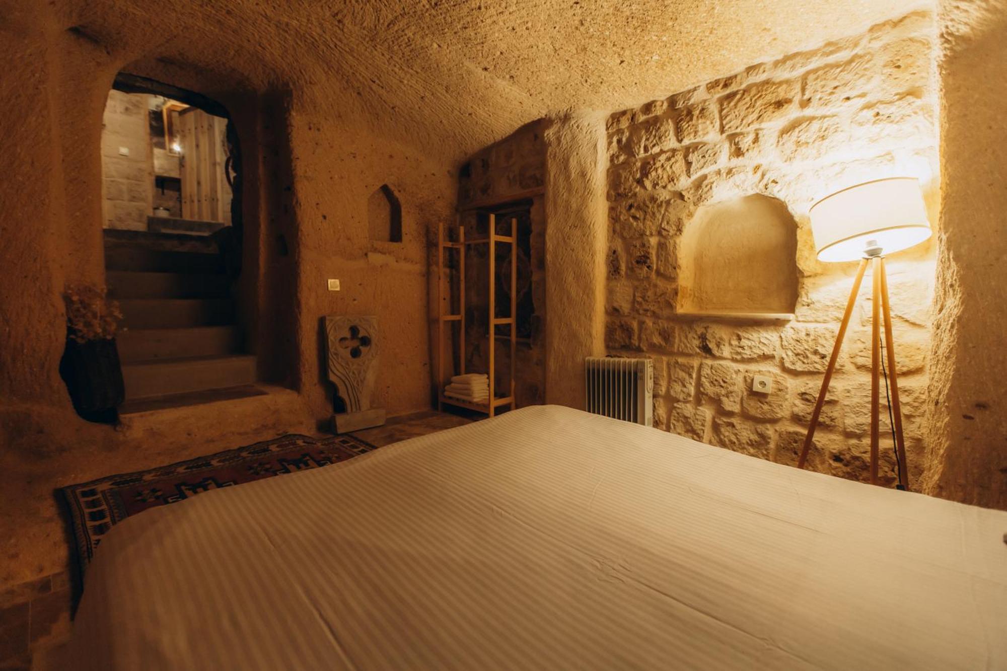 Anatolia Raymonde Cave House Hotel Uchisar Luaran gambar